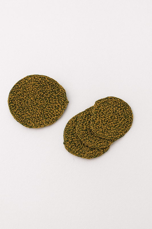 Crochet Glass mat ,made of wool, set of 4