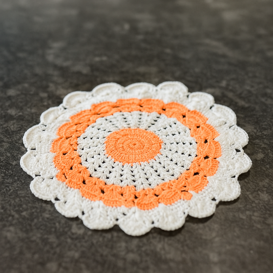 Elegant Crochet Glass Mat, Made of Wool, Set of 7