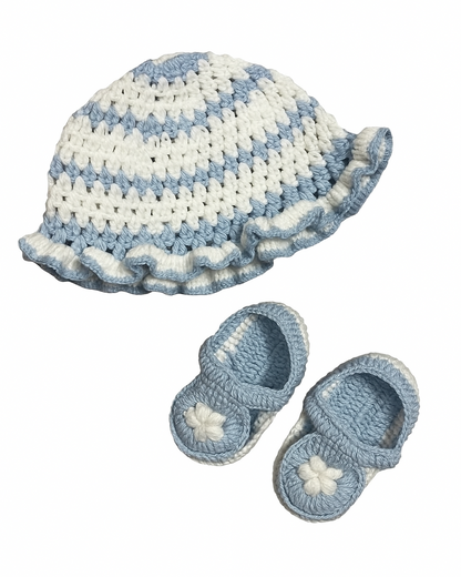 Crochet Baby Clothing Set – Soft Handmade Outfit for 15-Month Infants